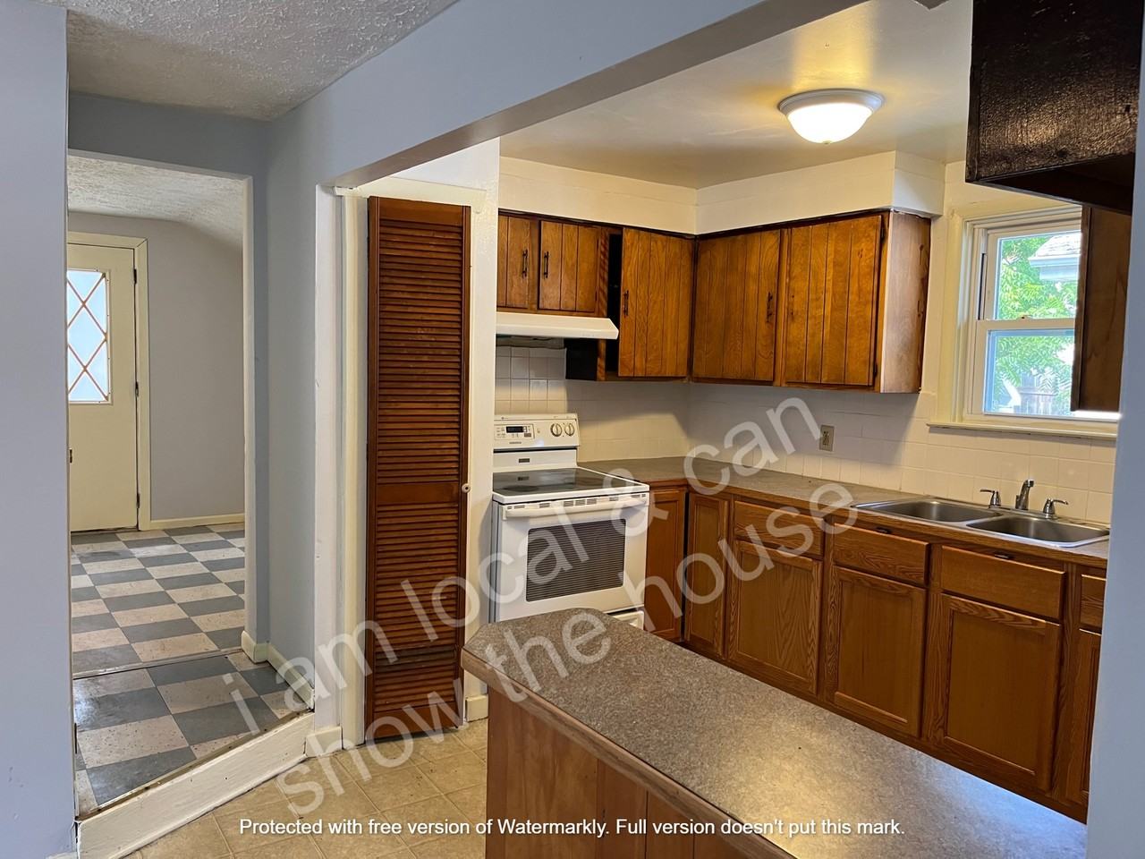 Woodrow Ave #NA - Photo 3 of 16