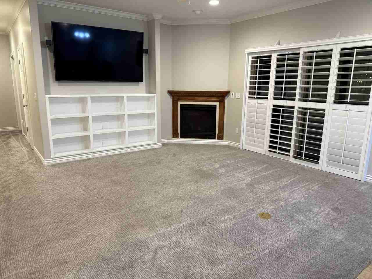 2457 E Bengal Bend Cv #D - Photo 5 of 19