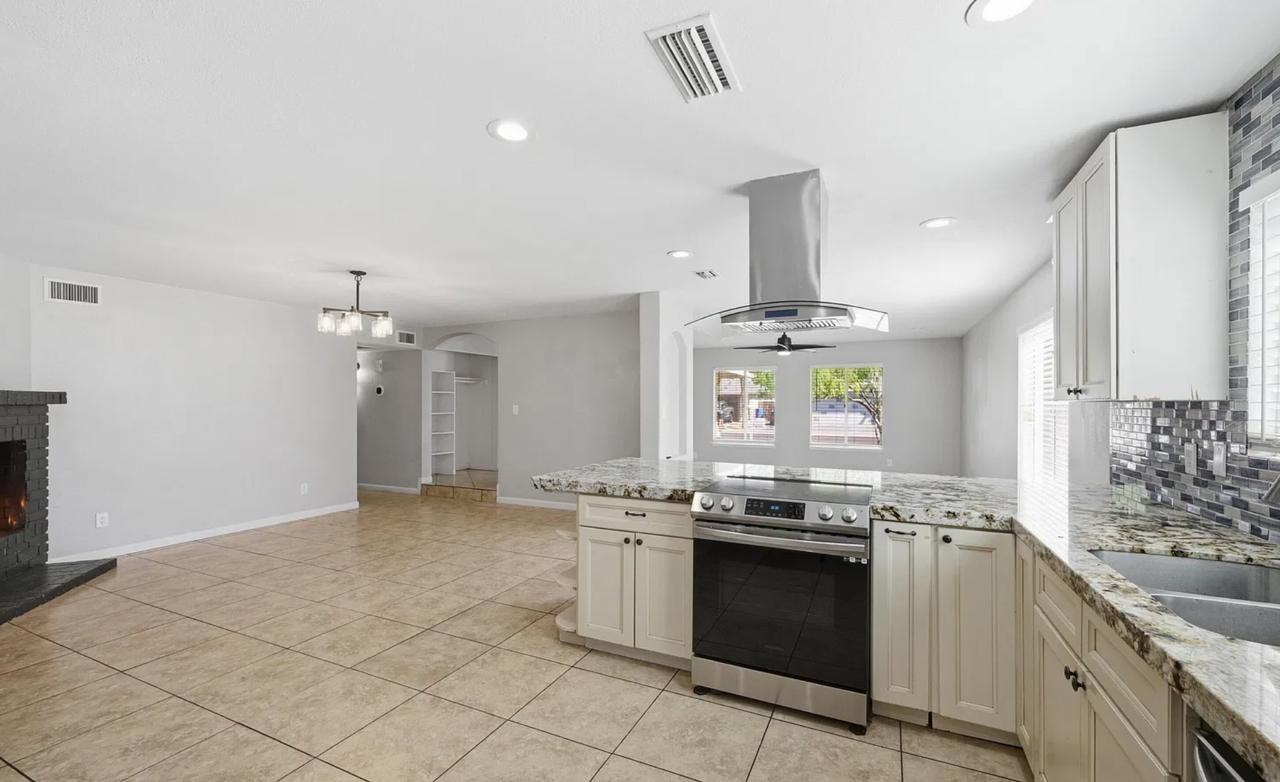 1651 E Apollo Rd #NA - Photo 6 of 12