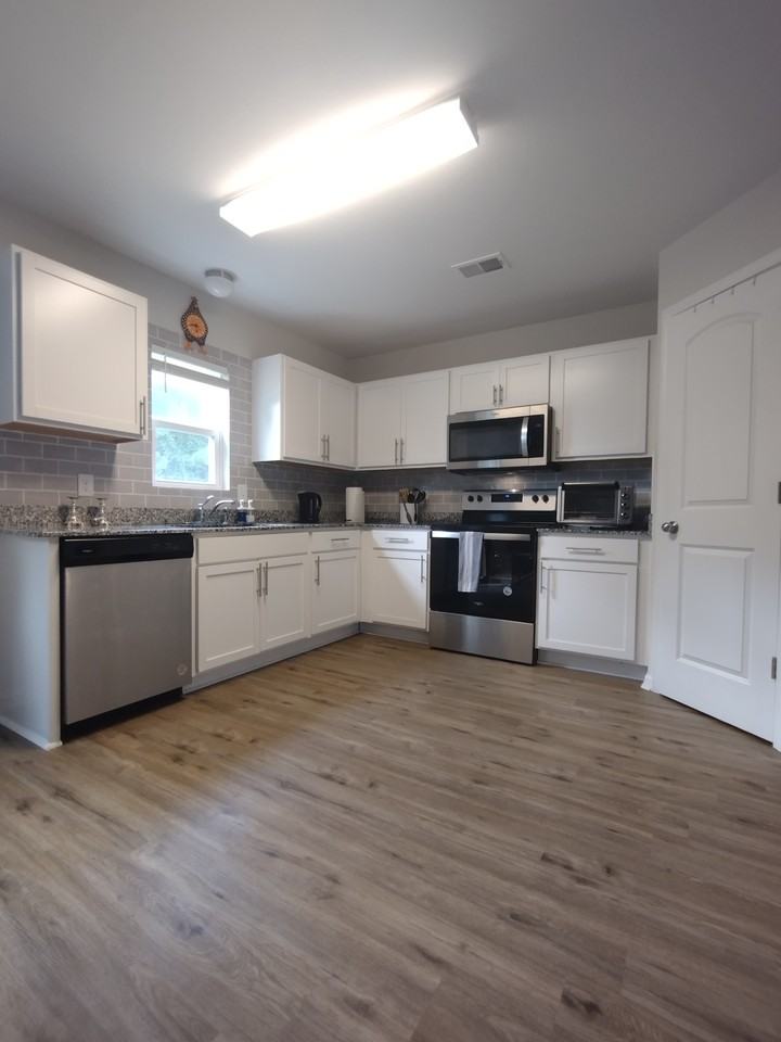 227 Saddle Brooke Trce #NA - Photo 2 of 4