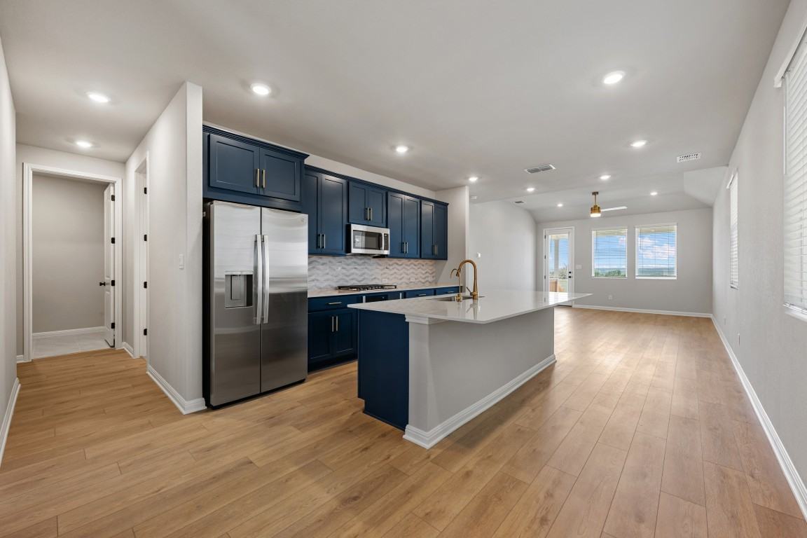 168 Ranier Way #NA - Photo 6 of 42