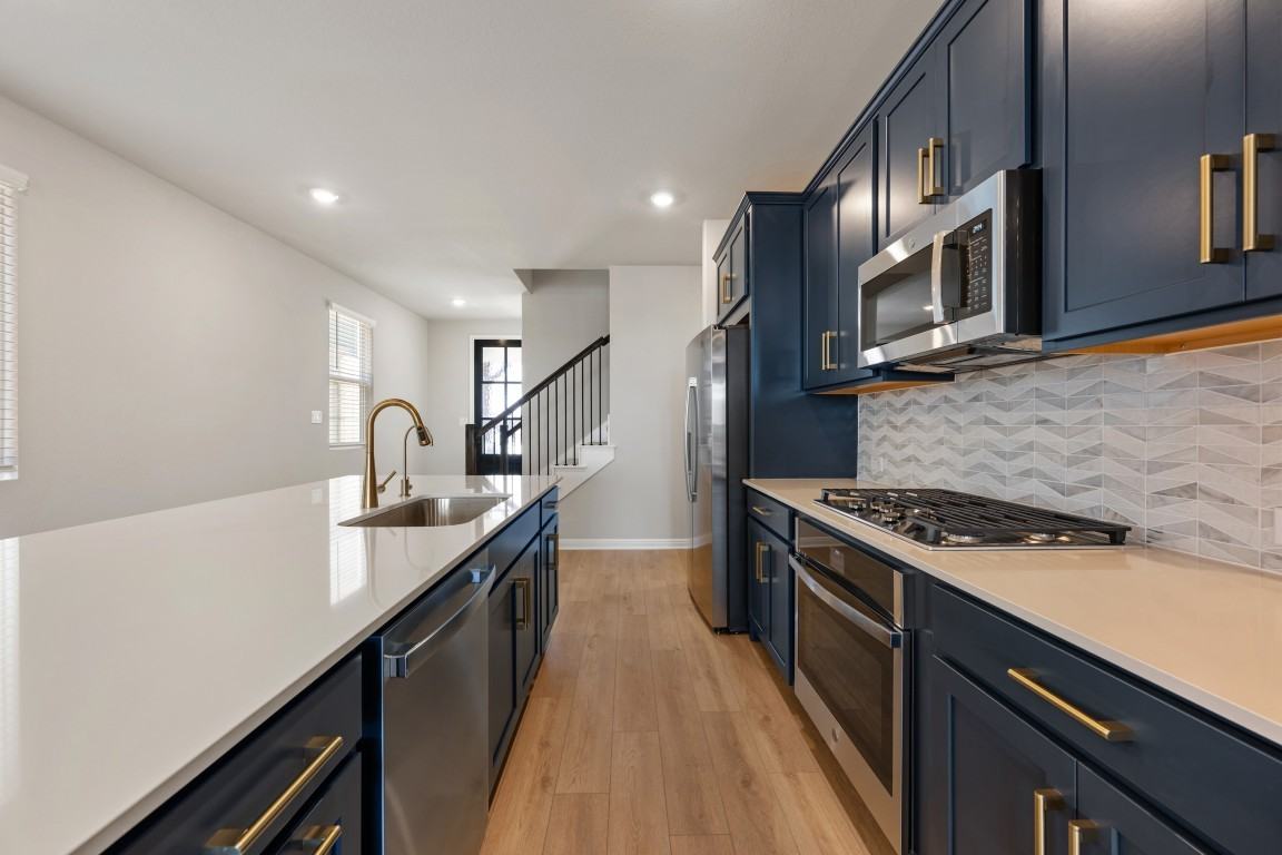 168 Ranier Way #NA - Photo 7 of 42