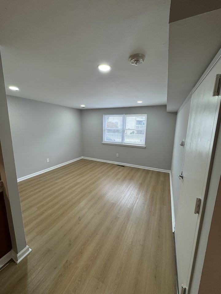 3133 Morning Glory Rd #1 - Photo 2 of 17