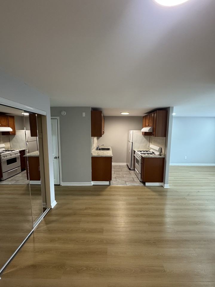 3133 Morning Glory Rd #1 - Photo 4 of 17