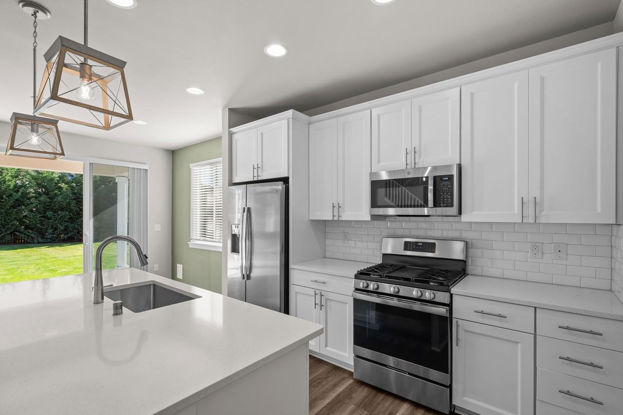 5595 157th Avenue Ct E #NA - Photo 6 of 32