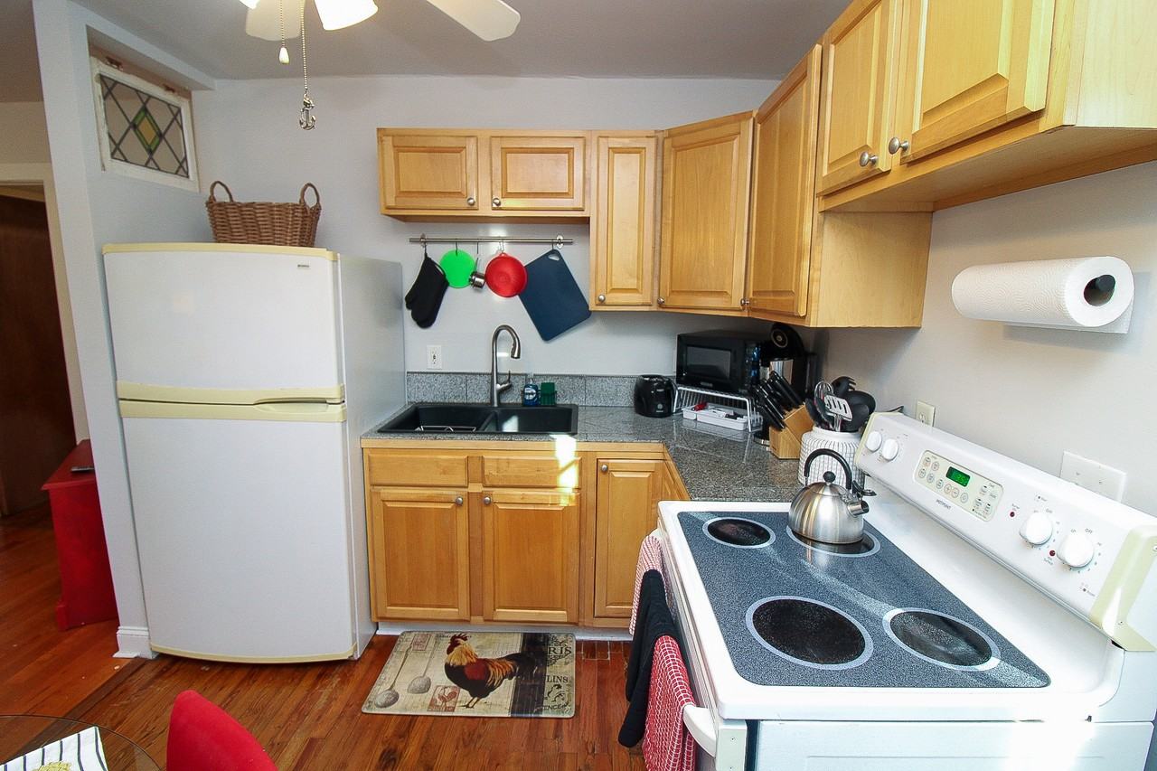 375 Weaverville Rd #5 - Photo 4 of 17