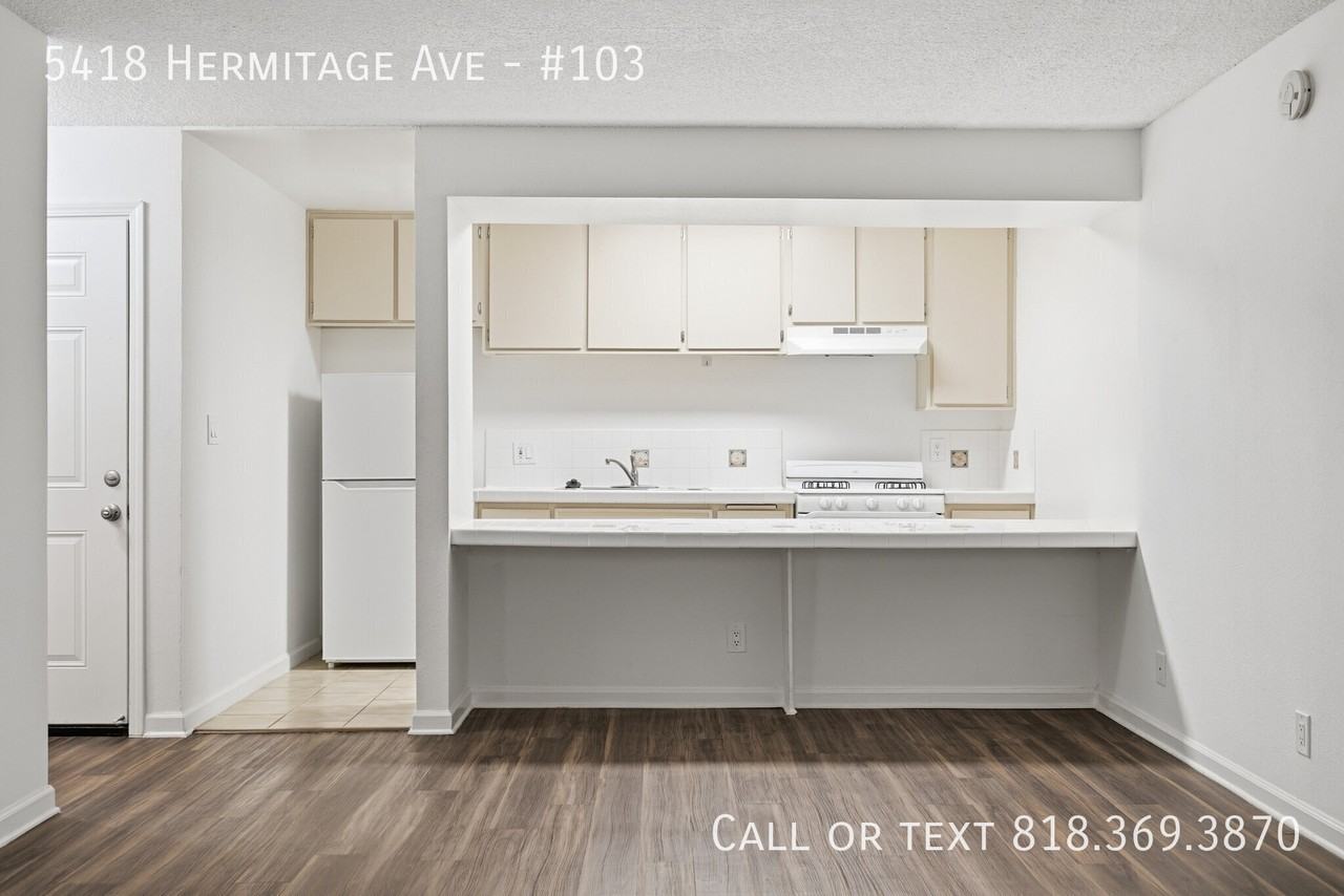 5418 Hermitage Ave #103 - Photo 7 of 15