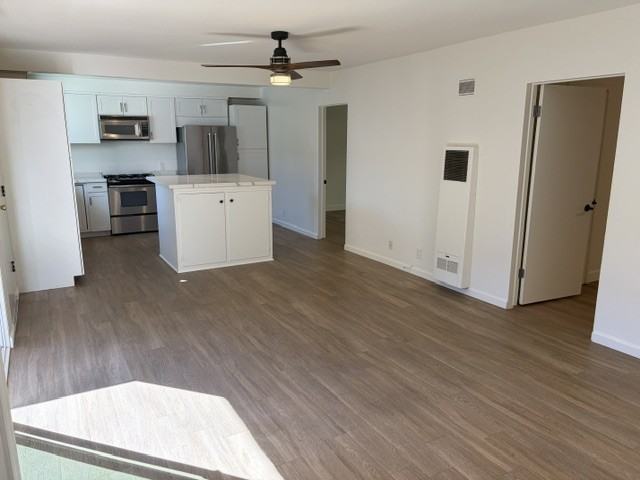 605 Illinois Ct #A - Photo 5 of 24