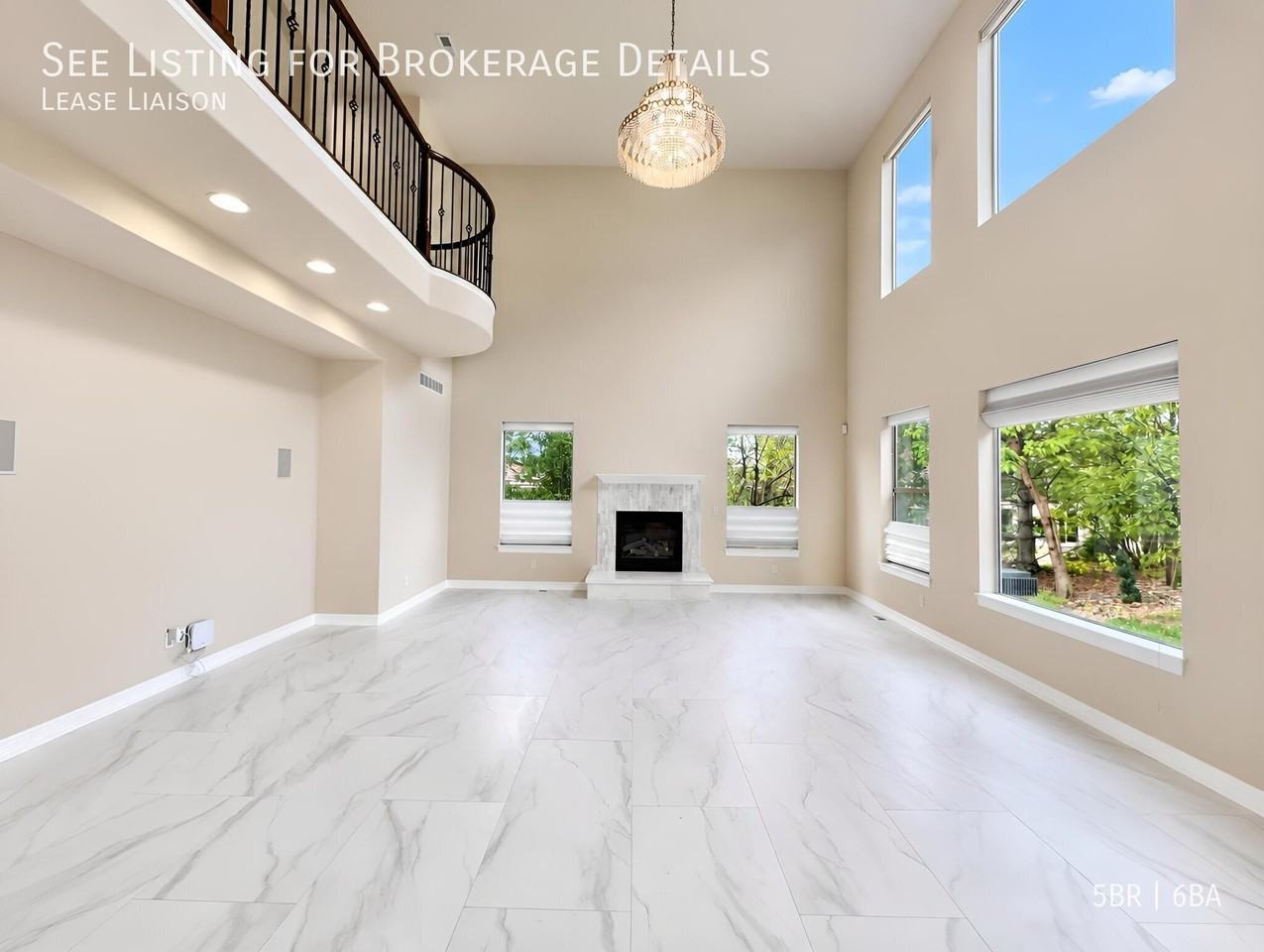 10488 Bluffmont Dr - Photo 6 of 39