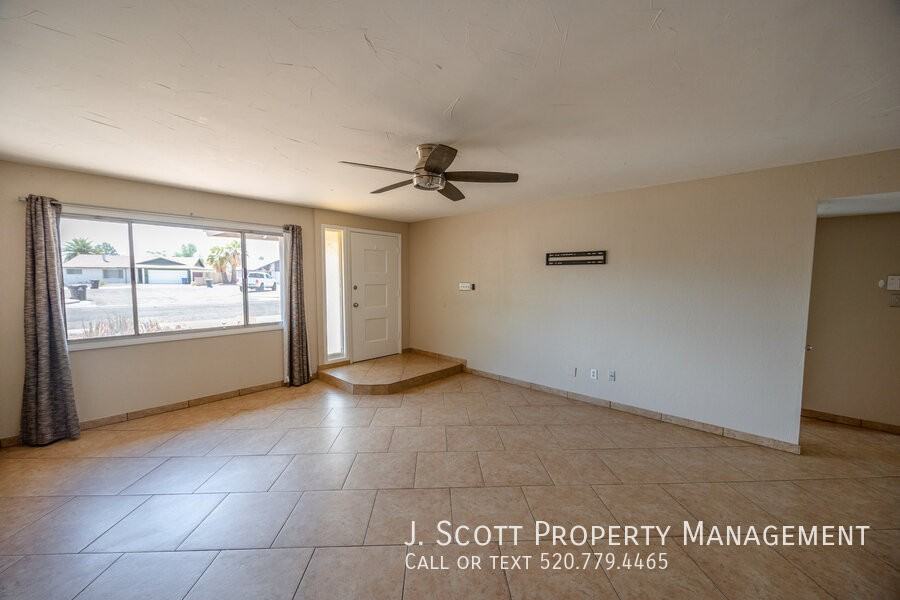 1184 E Diamond Dr - Photo 2 of 22
