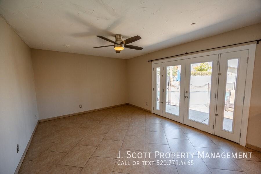 1184 E Diamond Dr - Photo 7 of 22