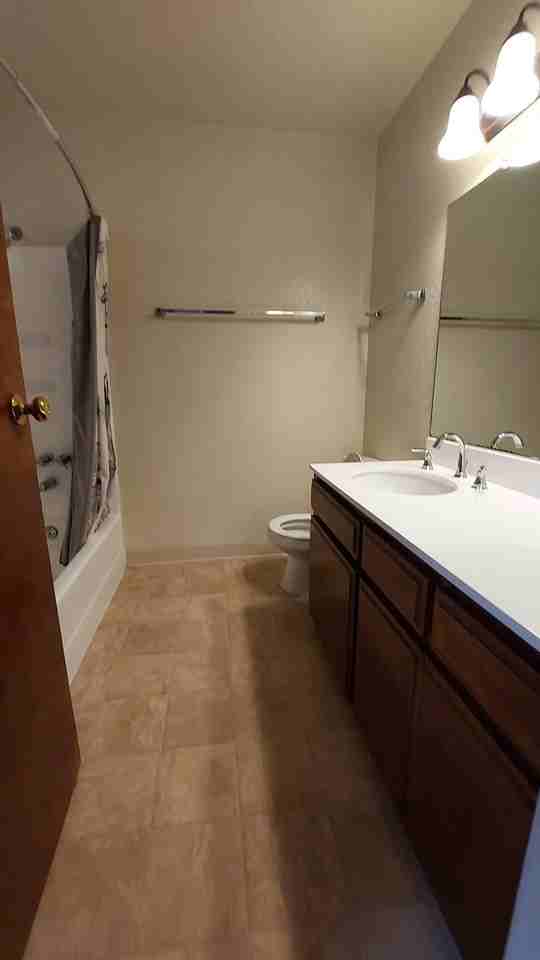 4040 W 130th St - Photo 7 of 9