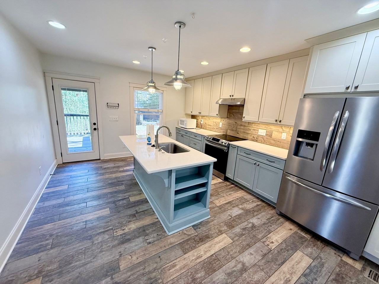 947 Cahal Ave - Photo 7 of 22