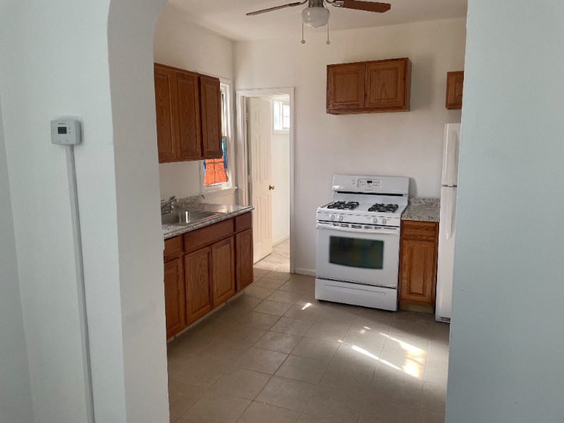 195 Campbell Park - Photo 2 of 5