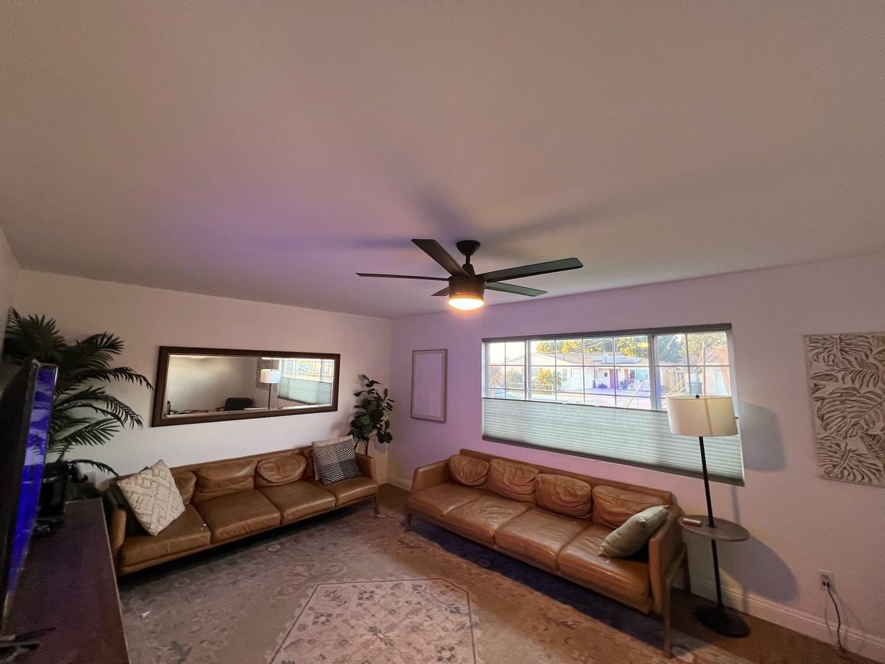 1097 Grove Ave - Photo 5 of 19