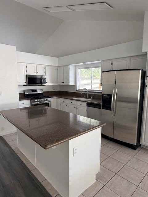 4028 Forest Knoll Ln - Photo 3 of 23