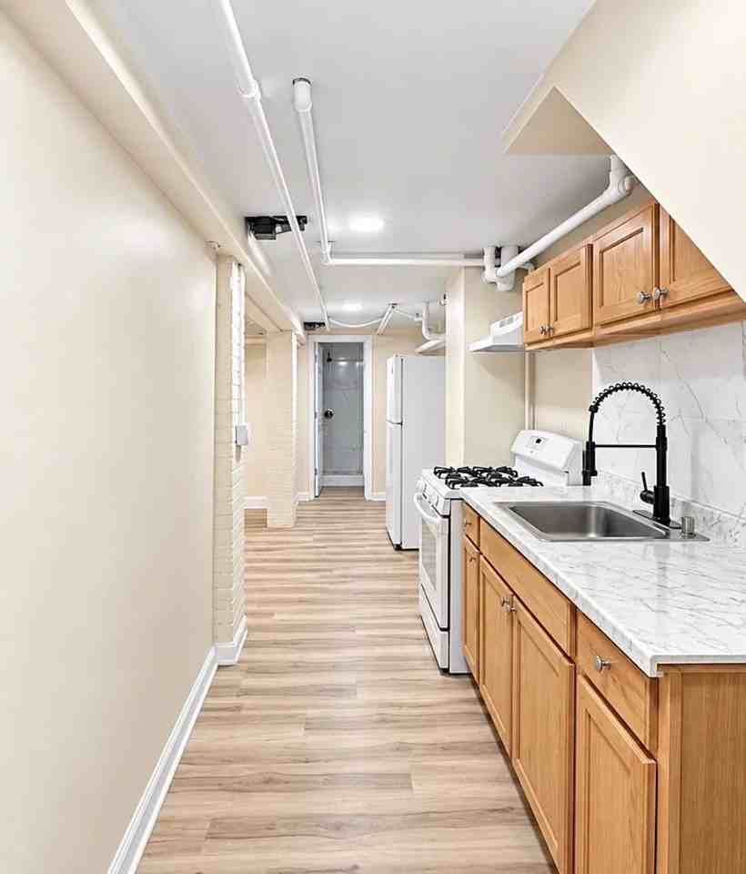 68 Van Reipen Ave - Photo 2 of 9