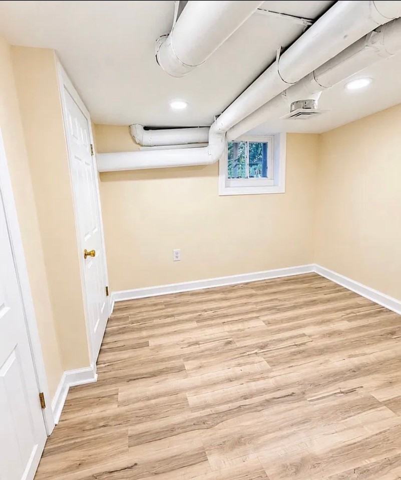 68 Van Reipen Ave - Photo 5 of 9