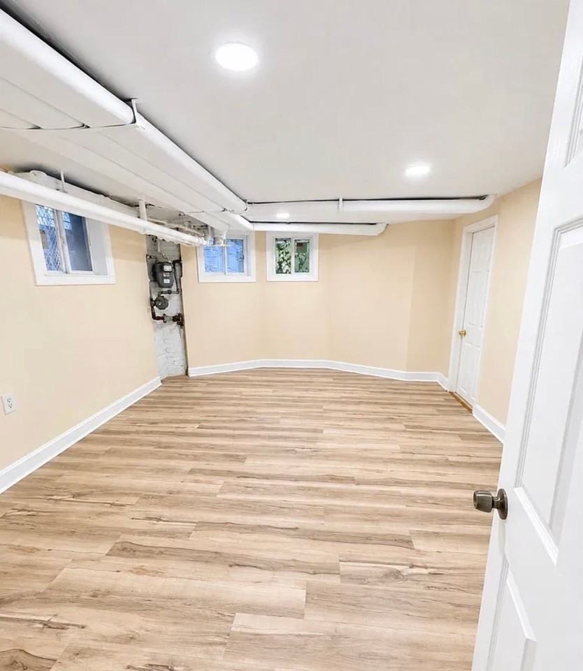 68 Van Reipen Ave - Photo 6 of 9