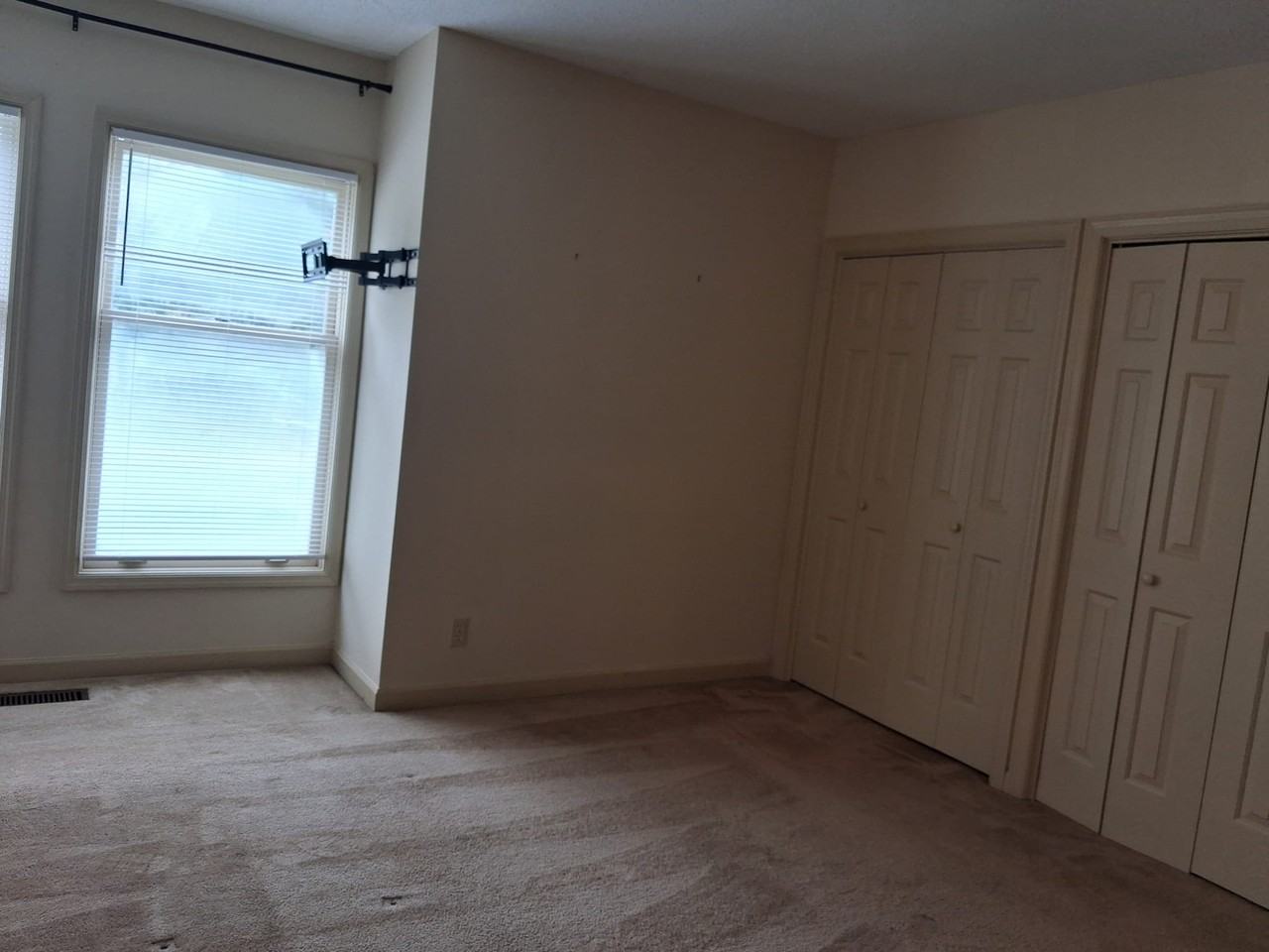105 Arcadia Ln #A - Photo 2 of 12