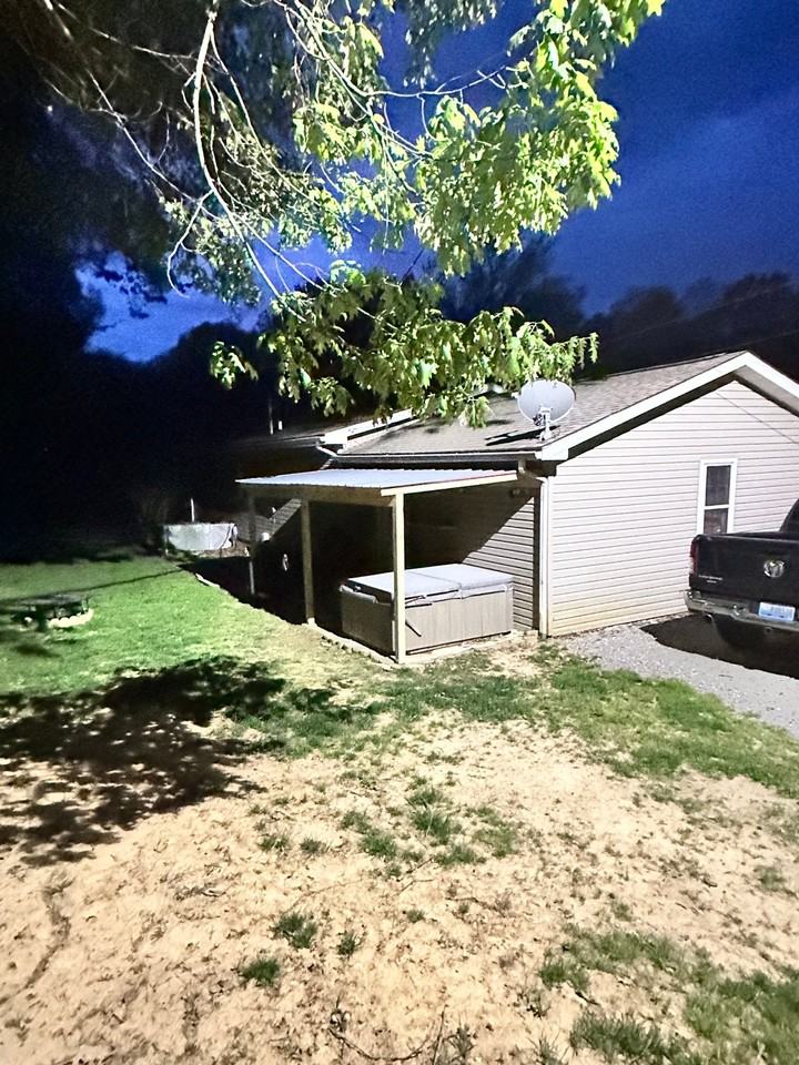 6880 Davis Rd - Photo 5 of 8