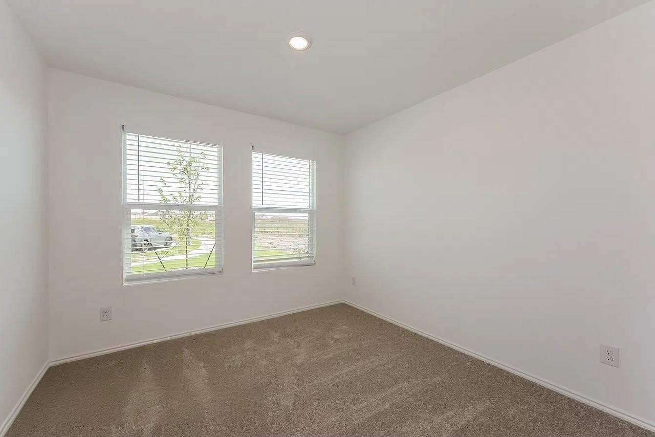 11703 Spraberry Way - Photo 3 of 5