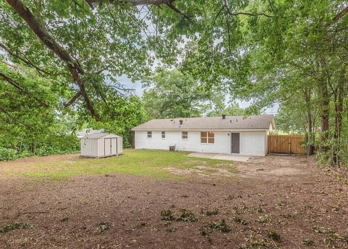 4524 Oakley Pirkle Rd - Photo 2 of 16