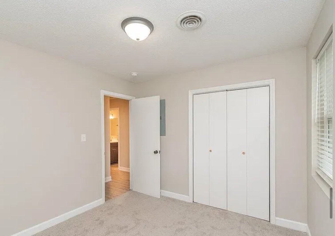 4524 Oakley Pirkle Rd - Photo 4 of 16