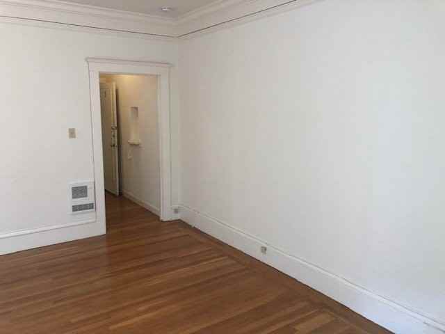 20202 Franklin St #5 - Photo 2 of 8