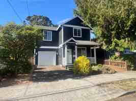 featured image of 4811 Se 65th Ave