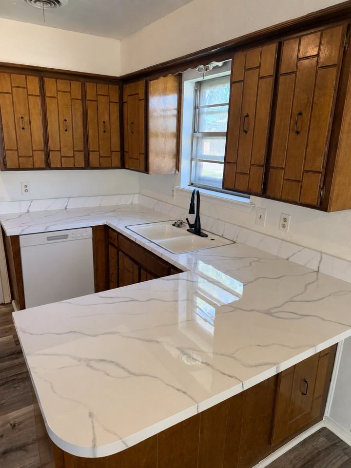 5329 Whitney Ln - Photo 2 of 13