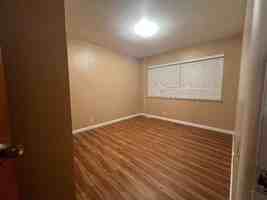 featured image of 1625 Thoroughbred Ln