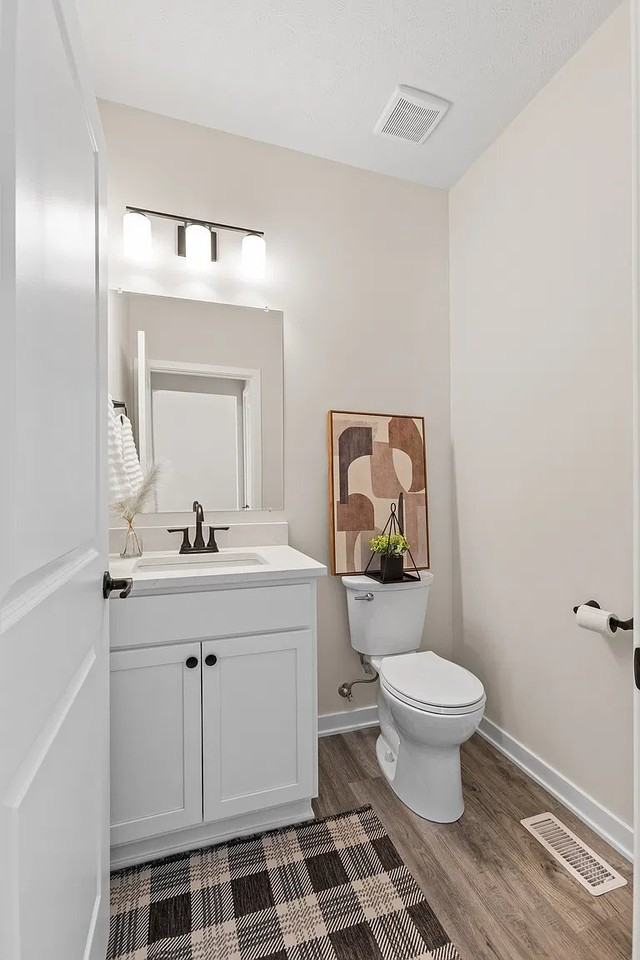 7162 N 79th Ct - Photo 4 of 20