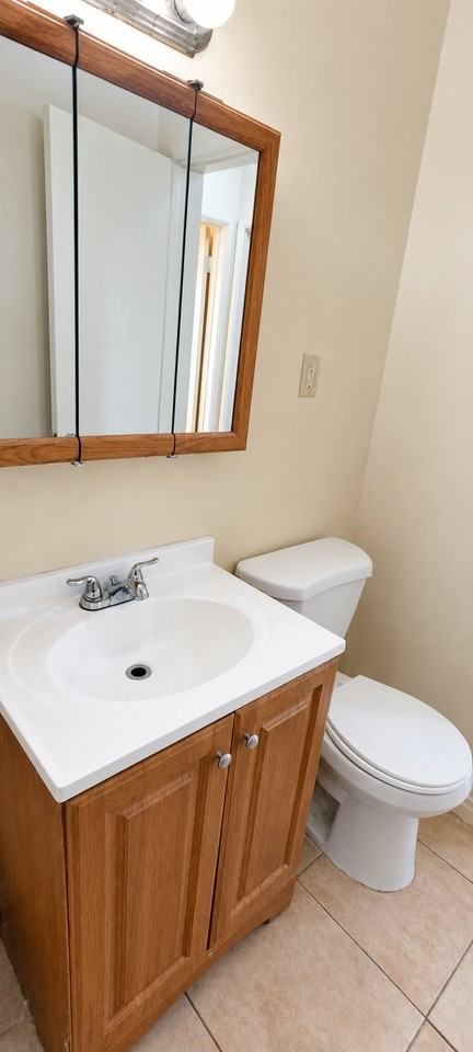 465 E Hullett St #4 - Photo 6 of 18