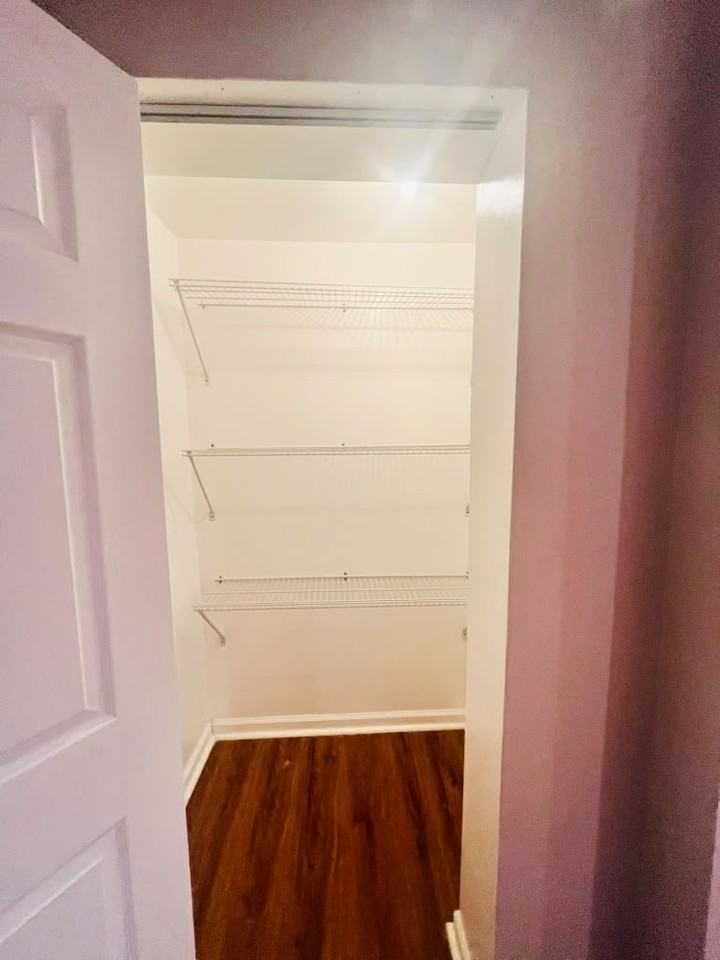 13082 Pilgrims Inn Dr - Photo 7 of 10