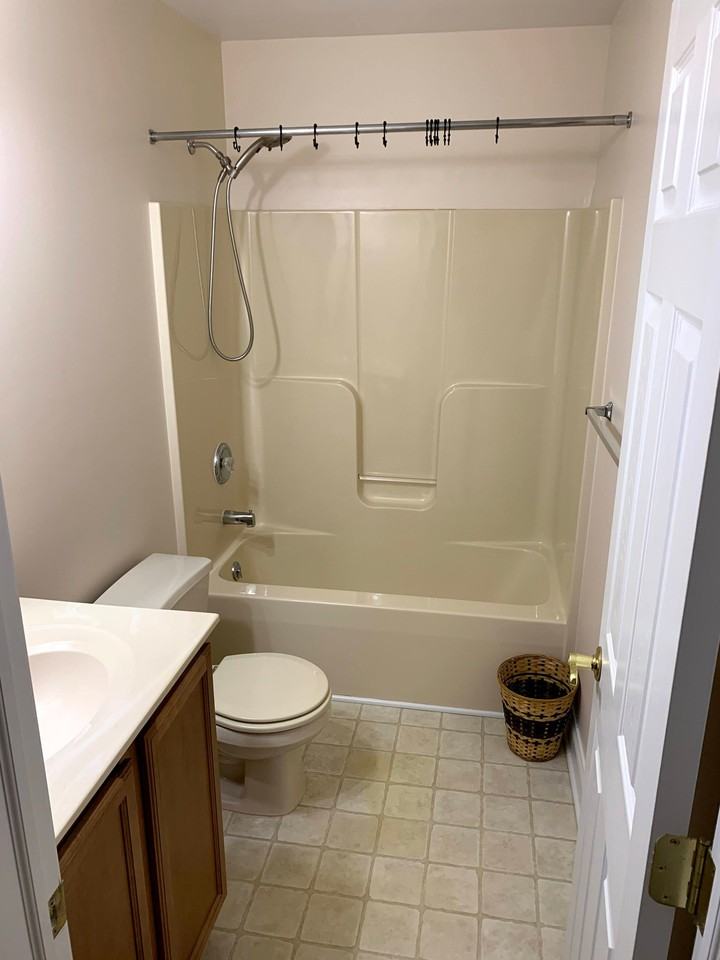 300 E Mulberry St - Photo 6 of 11
