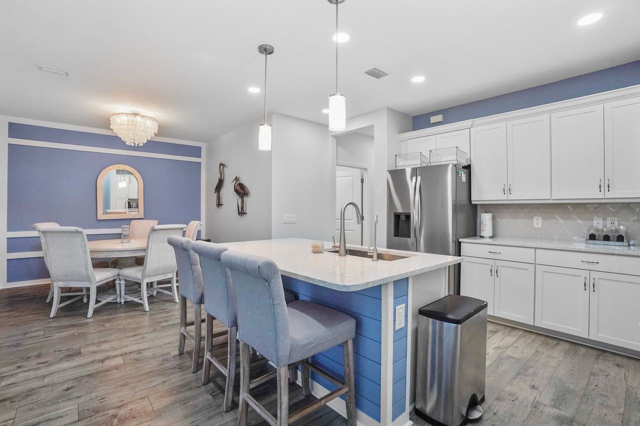 9064 Parrot Pl - Photo 3 of 20