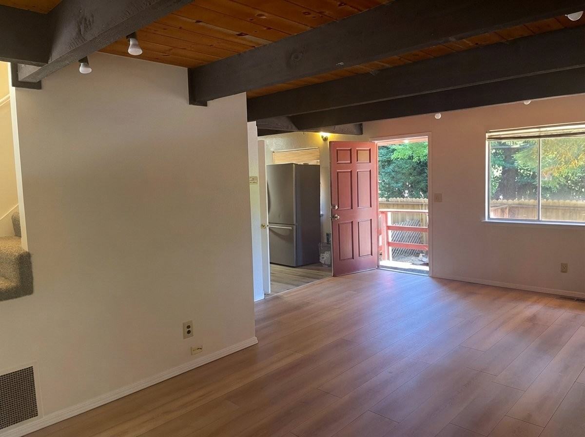 1645 River St - Photo 2 of 8