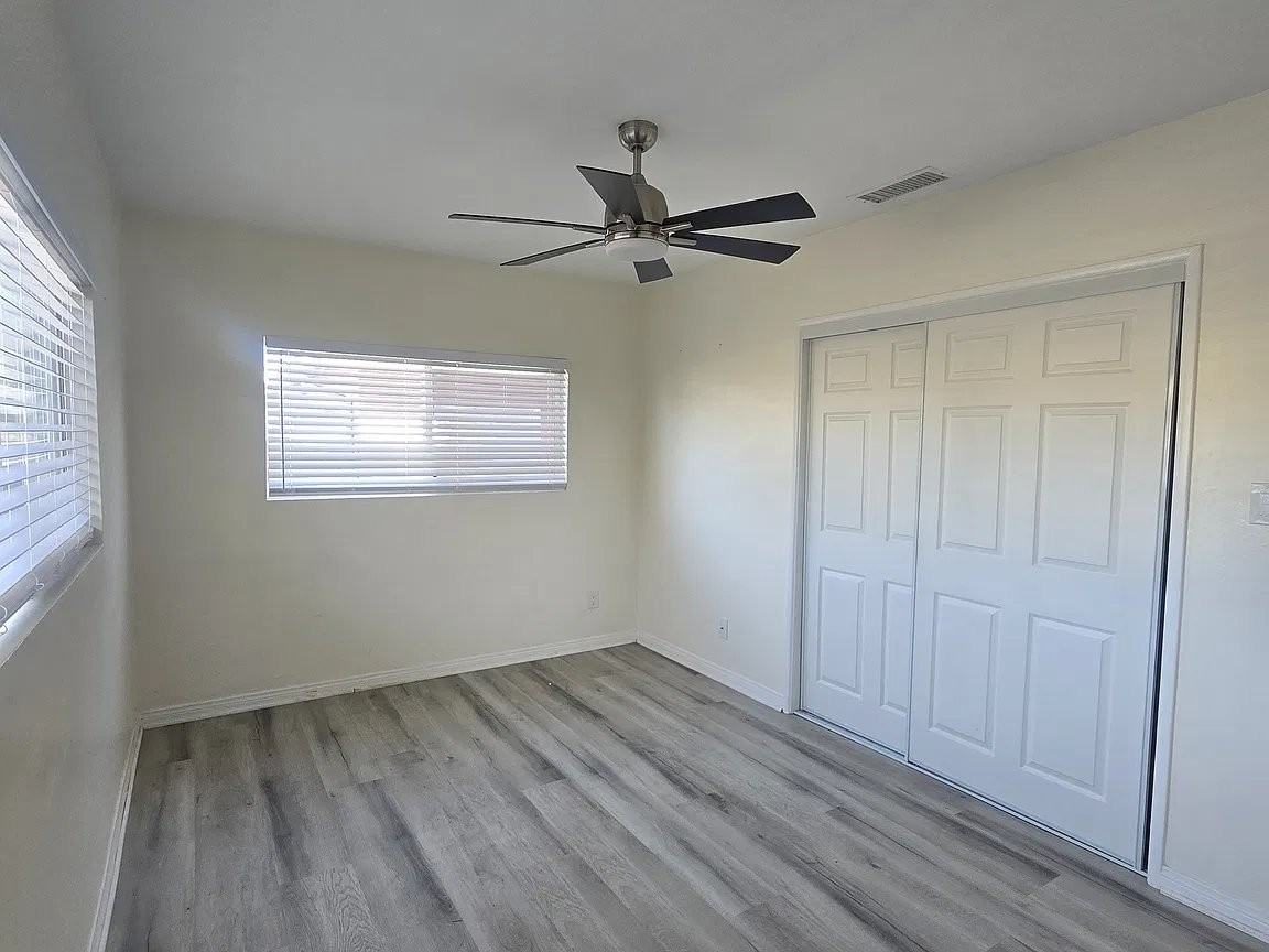 4761 W 169th St - Photo 4 of 5
