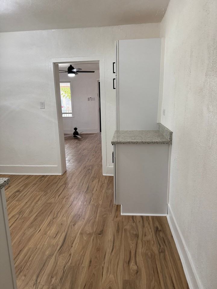 507 12th St - Photo 6 of 6