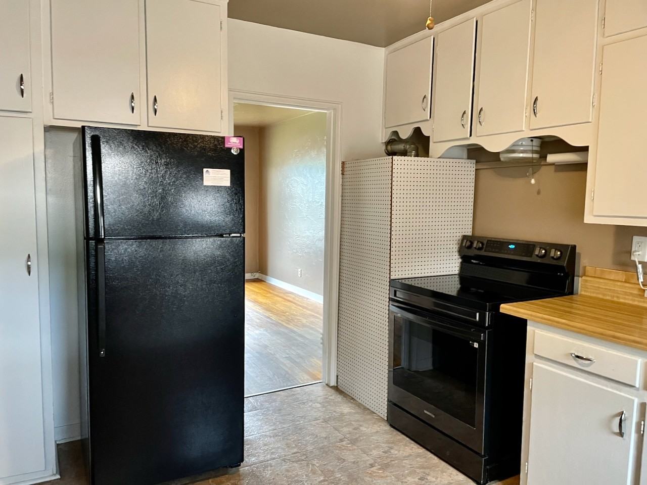 4802 Marquette Ave Ne #2 - Photo 6 of 23