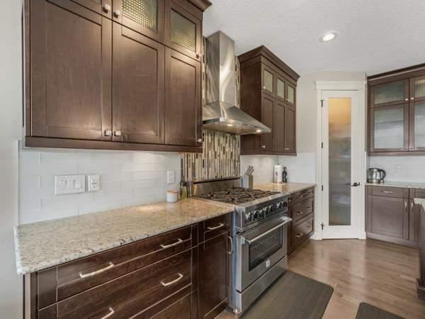 671 180 St Sw - Photo 3 of 10