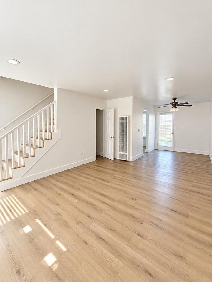 10519 Edison Way - Photo 2 of 10