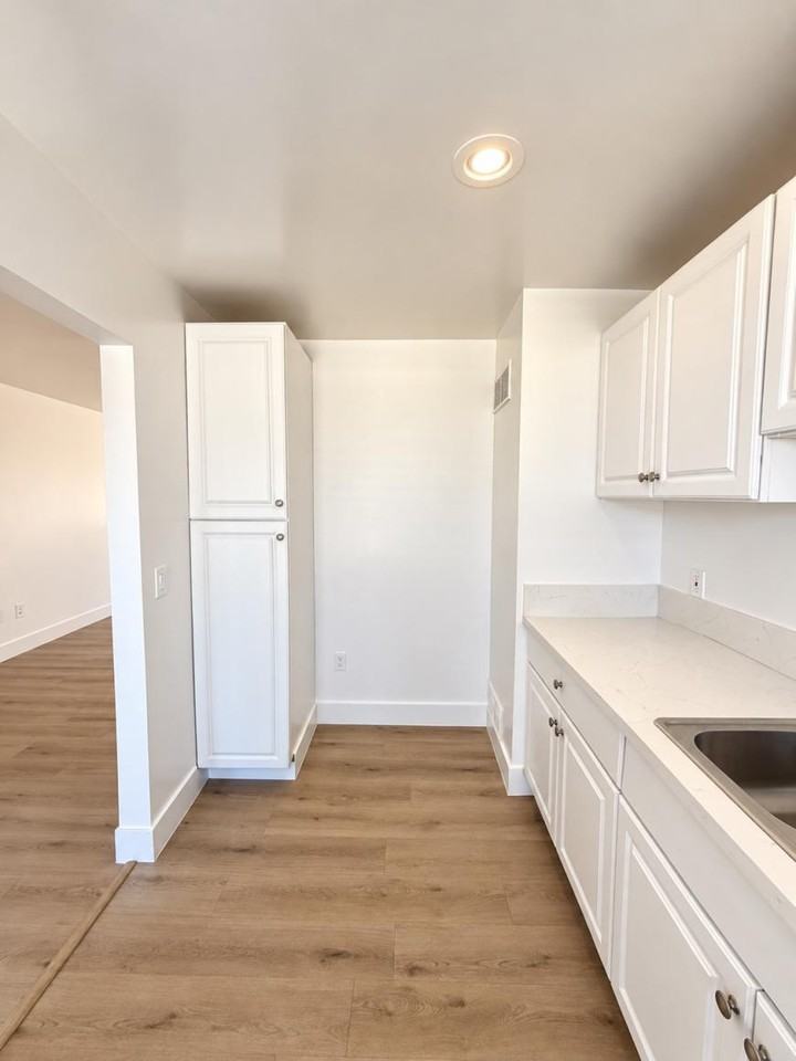 10519 Edison Way - Photo 6 of 10