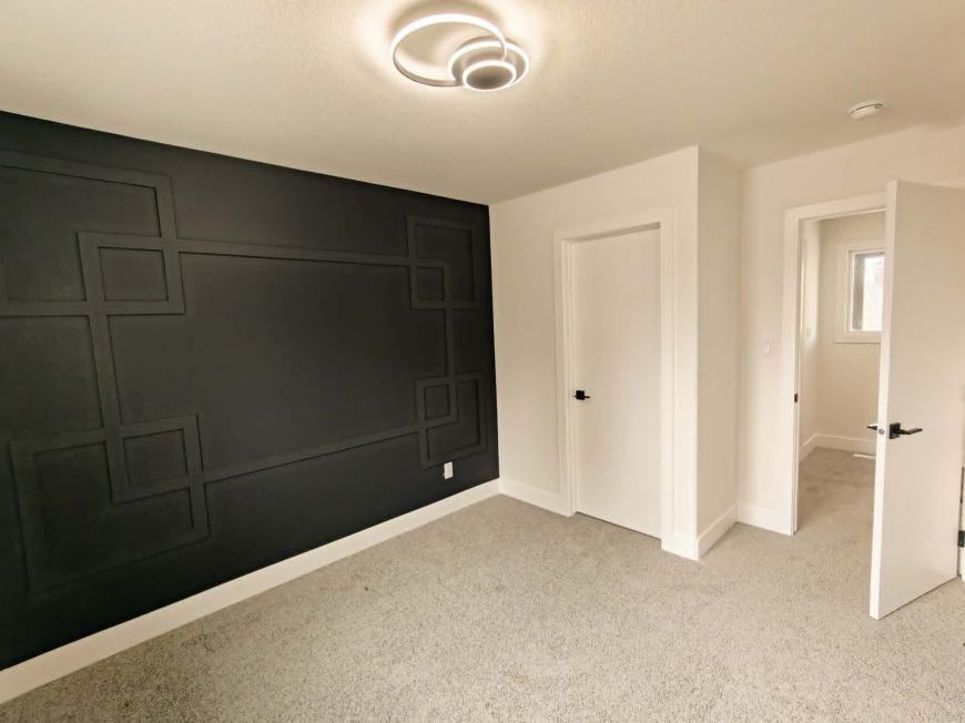 9007 92 Ave Nw - Photo 5 of 10