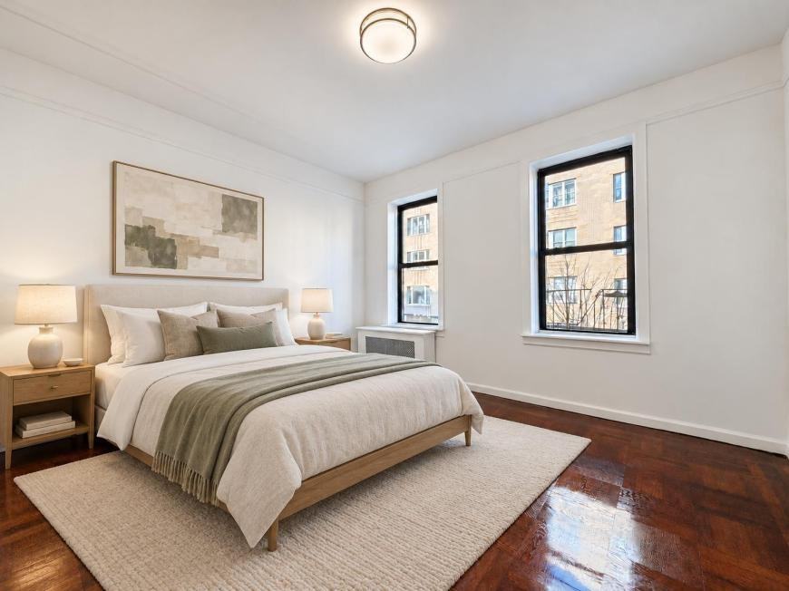 121 Bennett Ave - Photo 4 of 10