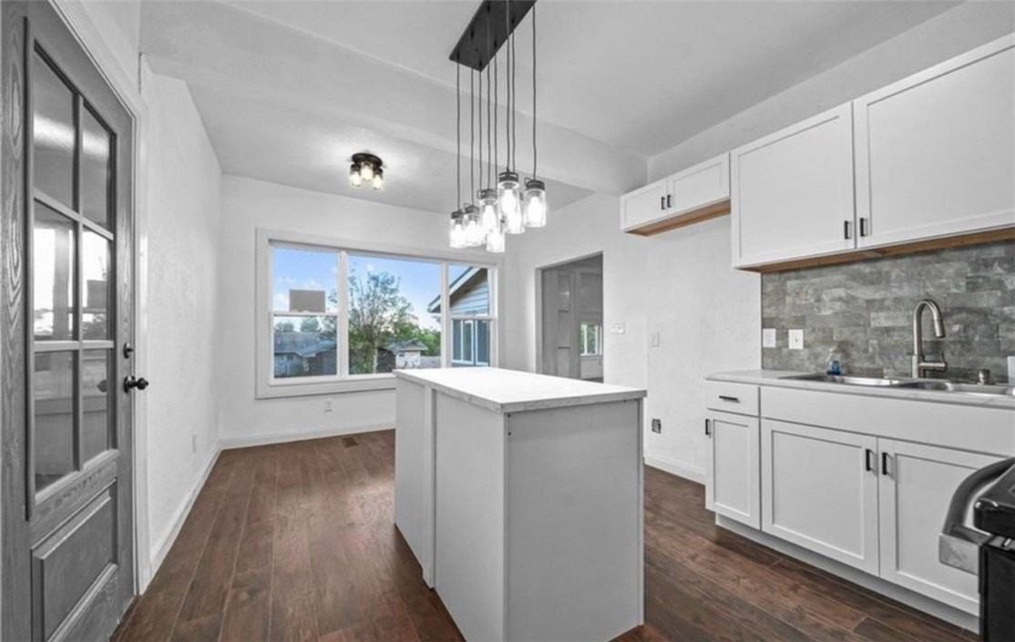 802 N 11th St - Photo 3 of 6