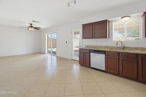 featured image of 1518 W 5th Pl
