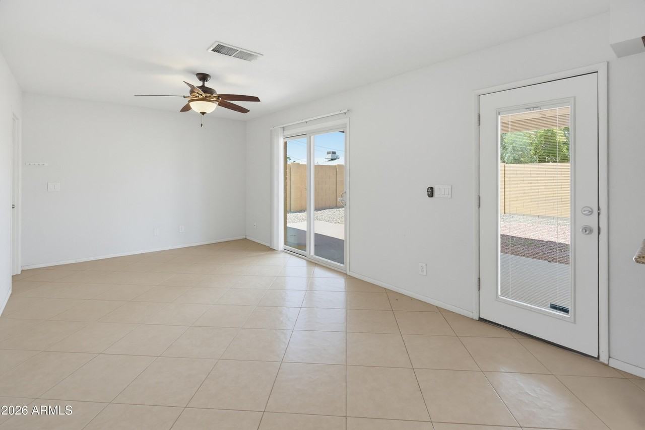 1518 W 5th Pl - Photo 2 of 22