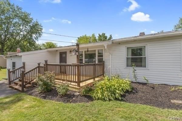 8271 Hamilton Dr - Photo 2 of 23